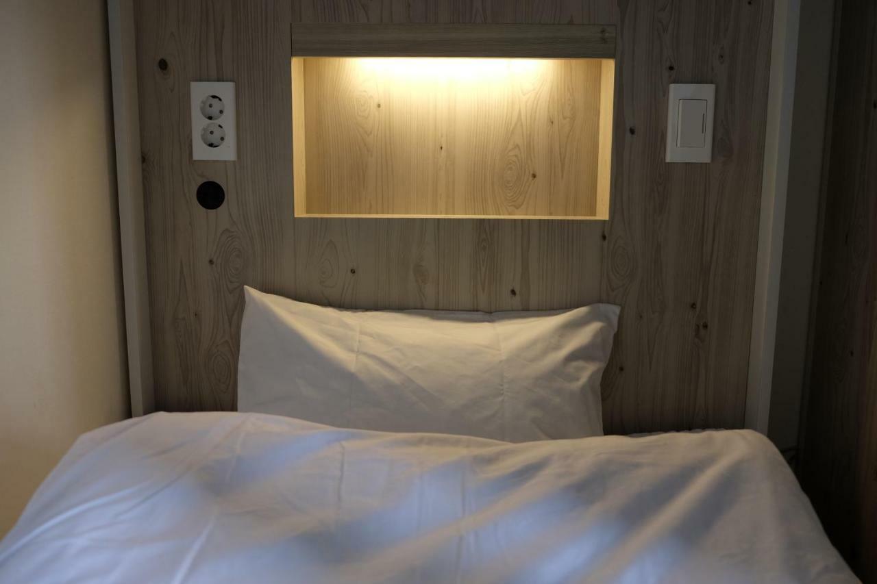 Hotel Bed Radio Dongmoon Jeju Exterior foto