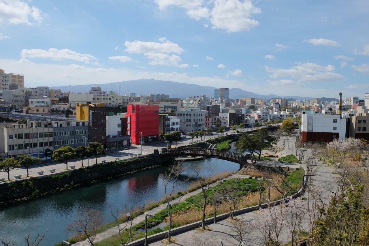 Hotel Bed Radio Dongmoon Jeju Exterior foto